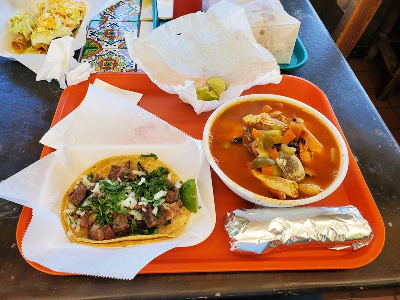 El Puerto Taco Shop food